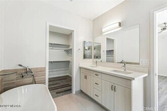 80 Old Mission Dr in Solvang, CA - Building Photo - Building Photo