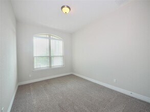 421 Fair Oaks Dr in Georgetown, TX - Building Photo - Building Photo
