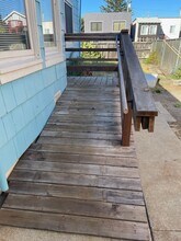 940-942 Easton Ave in San Bruno, CA - Building Photo - Building Photo