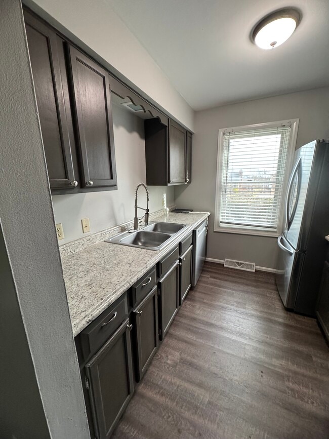 3124 Royal Windsor Dr in Edgewood, KY - Building Photo - Building Photo