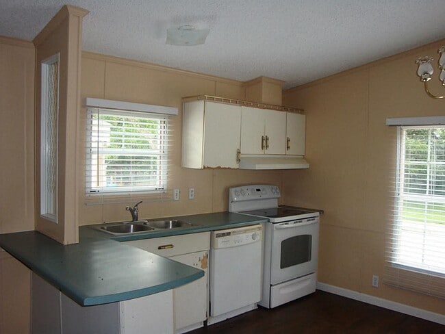 property at 2449 Precinct Line Rd