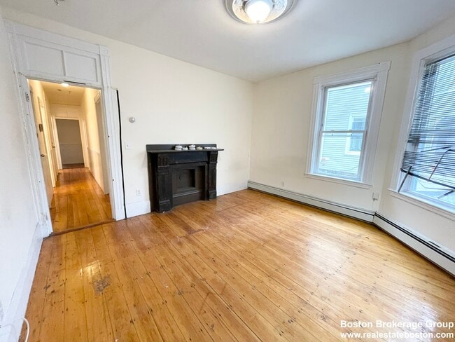 1 Folsom Ave in Boston, MA - Foto de edificio - Building Photo