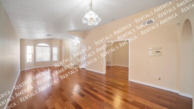 8186 E Smooth Sumac Ln in Tucson, AZ - Building Photo - Building Photo