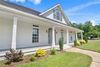3000 Johnson Rd W in Mobile, AL - Building Photo - Building Photo