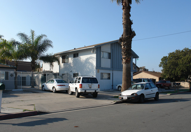 1190 Trenton Ave in Chula Vista, CA - Building Photo - Building Photo