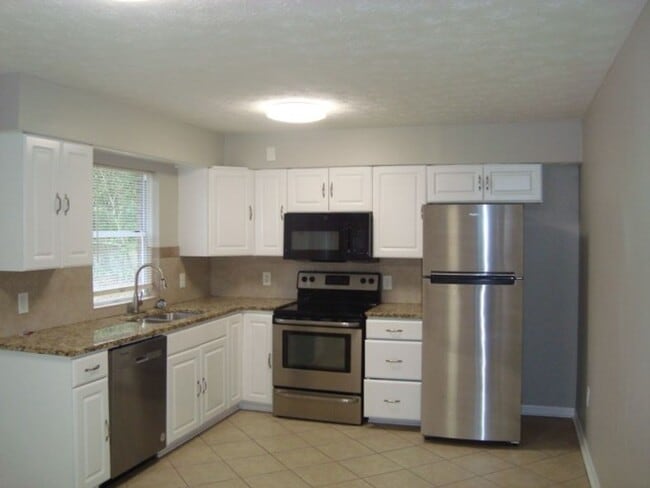 6228 Potomac Cir in Columbus, GA - Building Photo - Building Photo