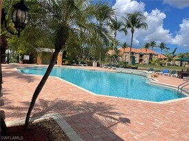 1180 Wildwood Lakes Blvd in Naples, FL - Building Photo