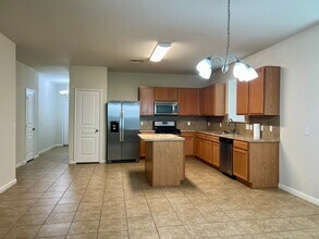 19523 Midnight Glen Dr in Cypress, TX - Foto de edificio - Building Photo