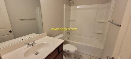 6733 Red Oak Ln in North Little Rock, AR - Building Photo - Building Photo