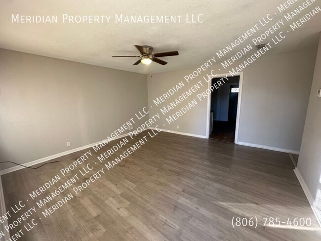 property at 1602 39th St