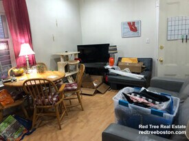 129 Cedar St, Unit 1 in Boston, MA - Building Photo