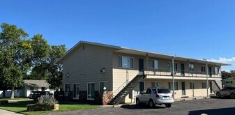 Basking Ridge Apartments in Billings, MT - Building Photo