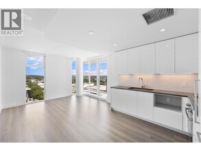 8188 Fraser St in Vancouver, BC - Building Photo - Building Photo