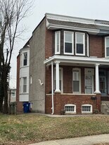 414 S Augusta Ave, Unit 414 in Baltimore, MD - Building Photo