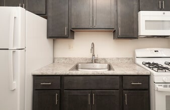 Loch Bend Apartments in Baltimore, MD - Foto de edificio - Interior Photo