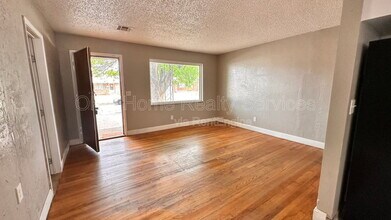 6808 NW 59th St in Bethany, OK - Building Photo - Building Photo