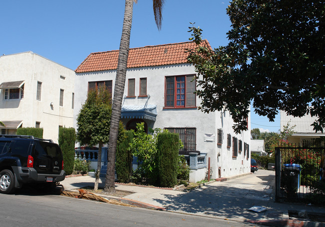 536 N Harvard Blvd in Los Angeles, CA - Building Photo - Building Photo