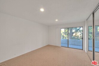 4311 Colfax Ave in Los Angeles, CA - Building Photo - Building Photo