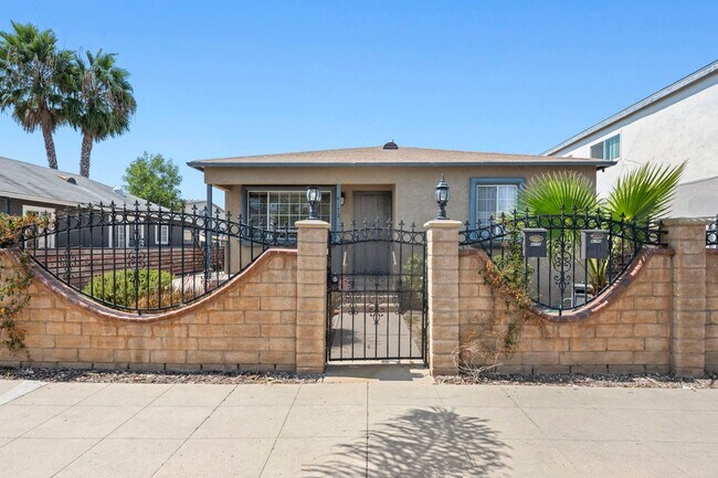property at 4172 Swift Ave