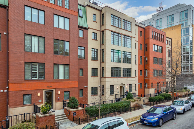 Cityscape on Belmont in Washington, DC - Building Photo - Building Photo