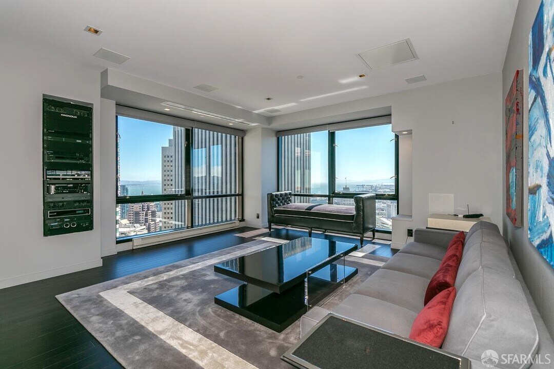 333 Bush St in San Francisco, CA - Building Photo