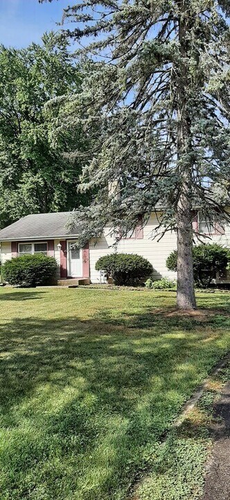 7S416 Plainfield Naperville Rd in Naperville, IL - Foto de edificio