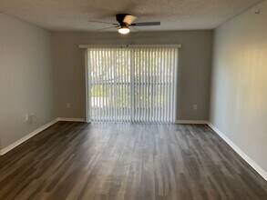 4199 N Haverhill Rd in West Palm Beach, FL - Building Photo - Building Photo