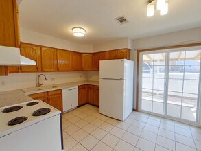 812 N Sumac Rd in Derby, KS - Building Photo - Building Photo