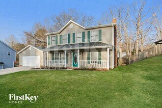 1300 Cindy Carr Dr in Matthews, NC - Building Photo - Building Photo
