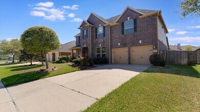 17915 Quiet Loch Ln in Houston, TX - Building Photo - Building Photo