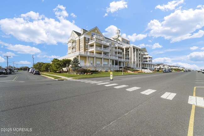 700 Ocean Ave N in Spring Lake, NJ - Building Photo - Building Photo