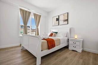 2117-2181 81 St S W in Calgary, AB - Building Photo - Building Photo