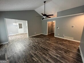 149 Harris St in Griffin, GA - Building Photo - Building Photo