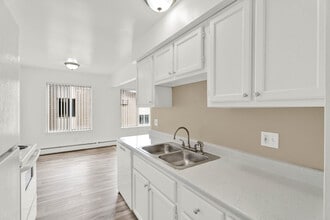 Parks at Concorde in Romulus, MI - Building Photo - Building Photo