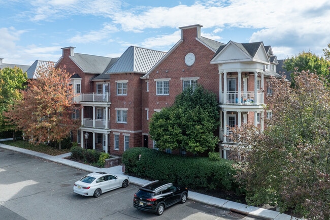 Daibes Park Residences in Cresskill, NJ - Building Photo - Building Photo