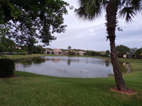 7702 NW 124th Terrace in Parkland, FL - Building Photo - Building Photo