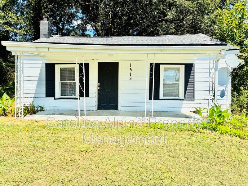 1518 Hollyleaf Ave in Gastonia, NC - Building Photo