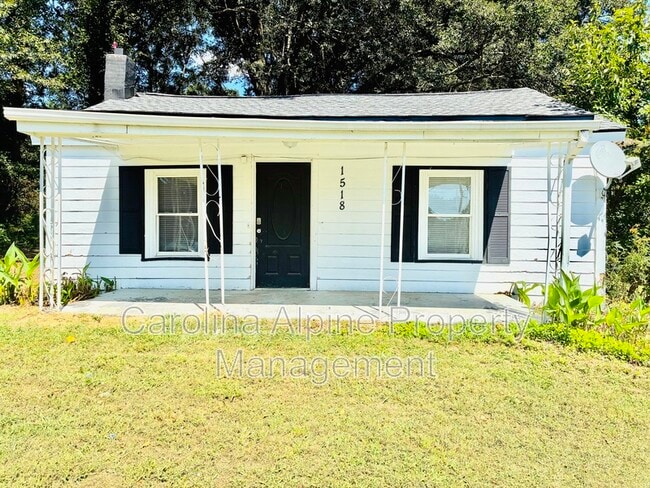 property at 1518 Hollyleaf Ave