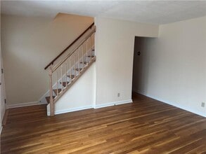 3003 Cornwall Rd in Bethlehem, PA - Building Photo - Building Photo