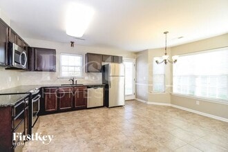 5699 Misty Hill Cir in Clemmons, NC - Building Photo - Building Photo