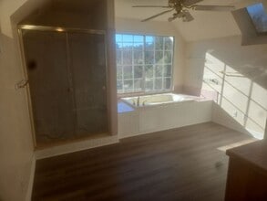 520 Margot Ln in Lakeport, CA - Building Photo - Building Photo