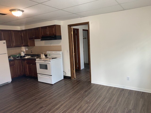 28 Saint Marys St in Depew, NY - Building Photo