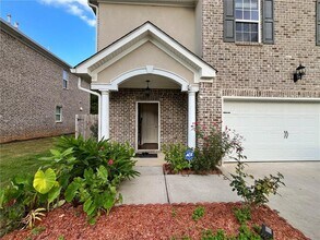 516 Sprayberry Dr in Stockbridge, GA - Building Photo - Building Photo