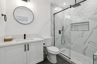 1310 Halley Ct, Unit 1318 Halley ct in San Diego, CA - Foto de edificio - Building Photo