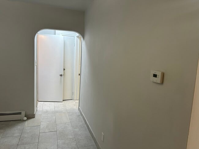 805 Broadway, Unit 805