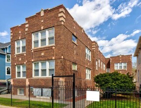 2035-2037 N Kildare Ave in Chicago, IL - Building Photo - Primary Photo