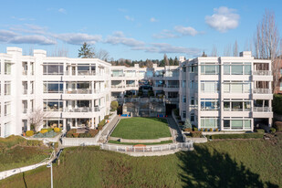 Marina Pointe in Kirkland, WA - Foto de edificio - Building Photo