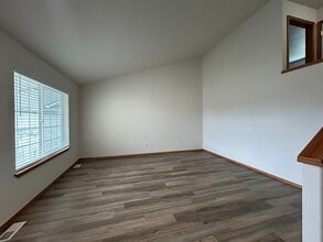 7815 Deschutes Dr in Pasco, WA - Building Photo - Building Photo