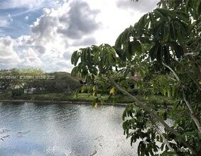 3621 NW 95th Terrace in Sunrise, FL - Building Photo - Building Photo