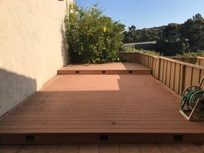 23926 De Ville Way, Unit B in Malibu, CA - Building Photo - Building Photo